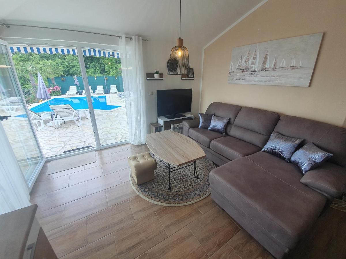 Apartments Kroatien Lovran Bagian luar foto
